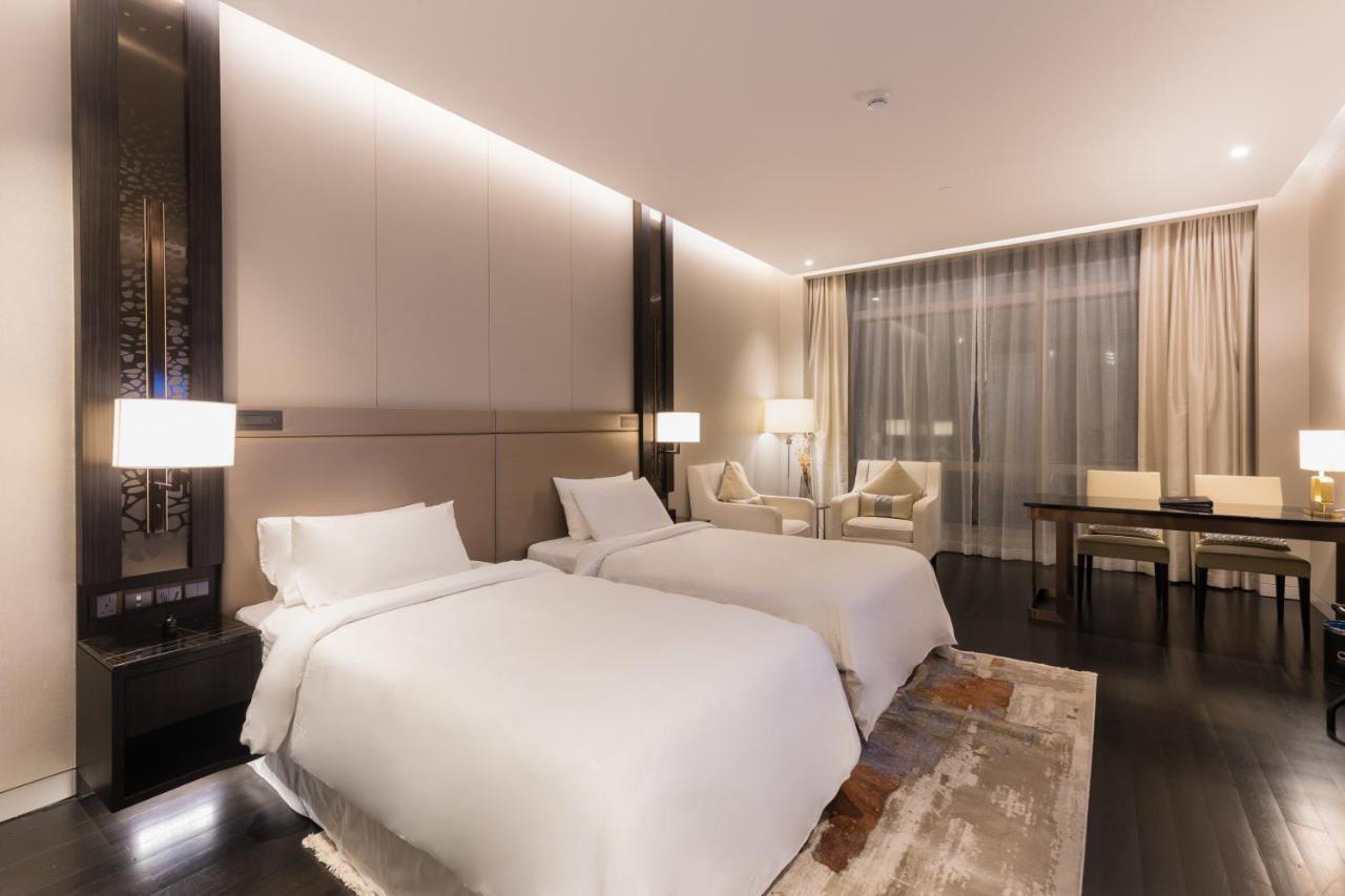 Banyan Signatures Pavilion Apartment *